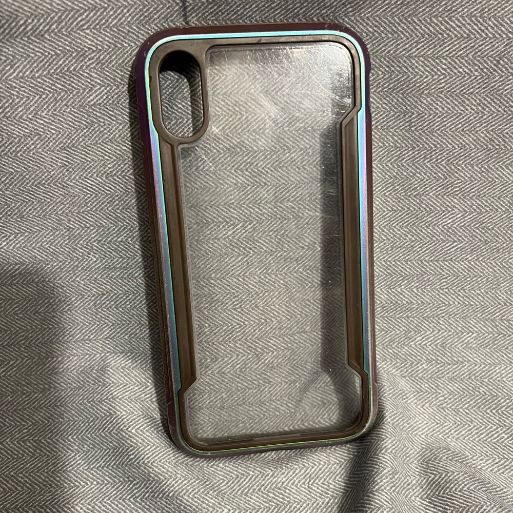 Brand: Otterbox, Size: IPhone XR, Color: Rainbow.